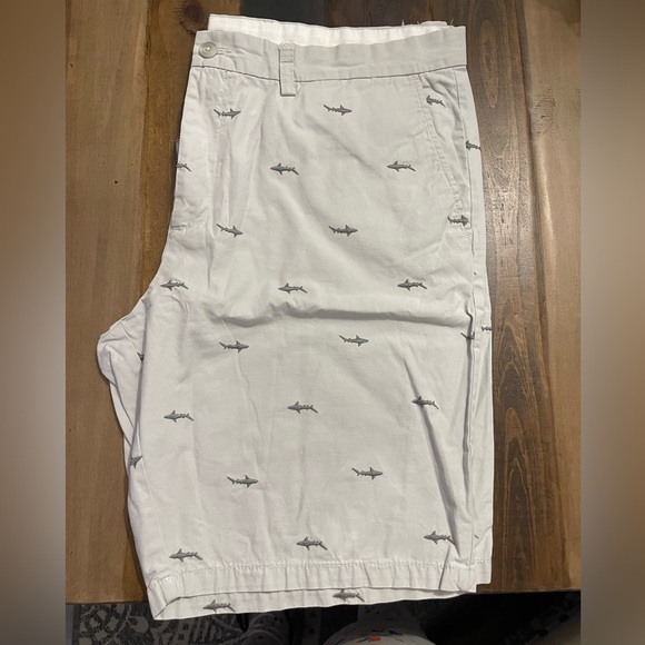 Men’s Shorts Bundle #3 - Picture 5 of 6